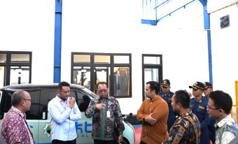 PKTJ Menerima Kunjungan Survey Kelas Industri dari Hino Motors Sales Indonesia (HMSI) dan Dealer Hino DCM