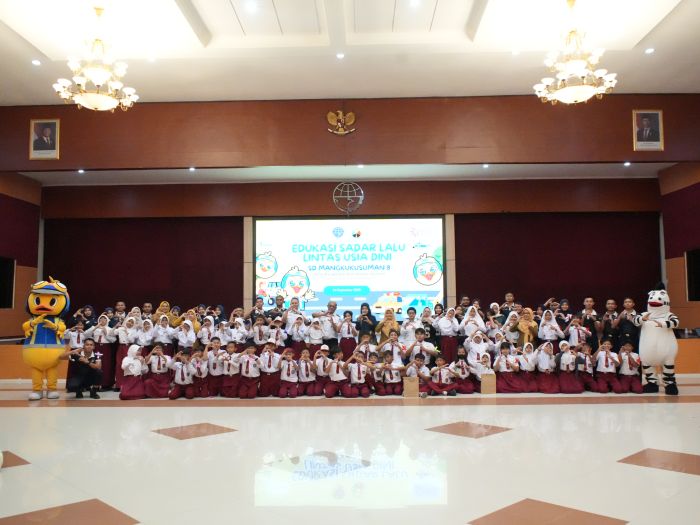 PKTJ Gelar Edukasi Sadar Lalu Lintas Usia Dini di SD Negeri Mangkukusuman 8 Kota Tegal dalam Rangka Hari Perhubungan Nasional Tahun 2026