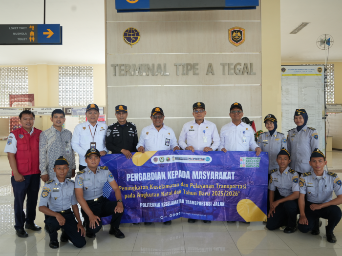 Monitoring Kepala Pusat Pengembangan SDM Aparatur Perhubungan ke Posko NATARU 2025/2026 di Terminal Tipe A Kota Tegal dan Stasuin Kota Tegal