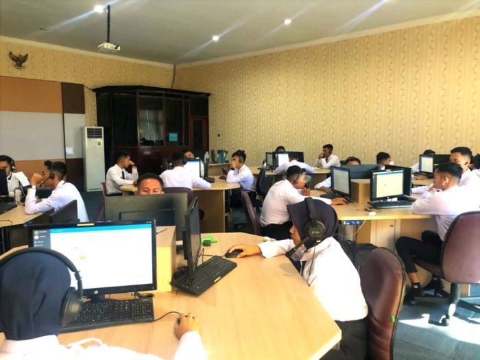 Unit Bahasa PKTJ Selenggarakan Computerized PKTJ English Proficiency Test (PEPT) bagi Taruna/i Tingkat Akhir