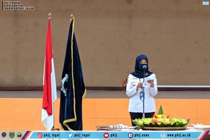 ACARA POTONG TUMPENG DIES NATALIS PKTJ KE 49